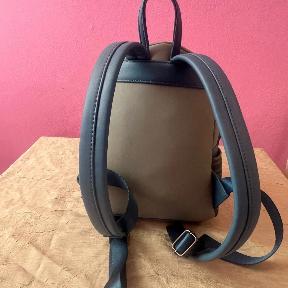 🦖 Rare Loungefly x Funko Pop! Jurassic World “Blue” Velociraptor Mini Backpack 🦖